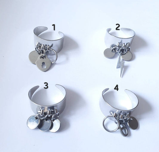 Bague breloque ajustable Laiton argenté, Pendentifs flash éclair et 2 pendentifs ronds en Acier Inoxydable