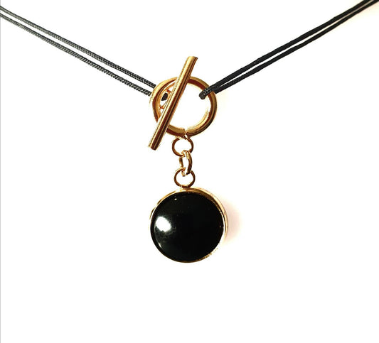 Collier toggle pour femme et pendentif pampille rond noir et or, Acier Inoxydable Plaqué Or, Idée cadeau original, bijou femme, fille ou ado